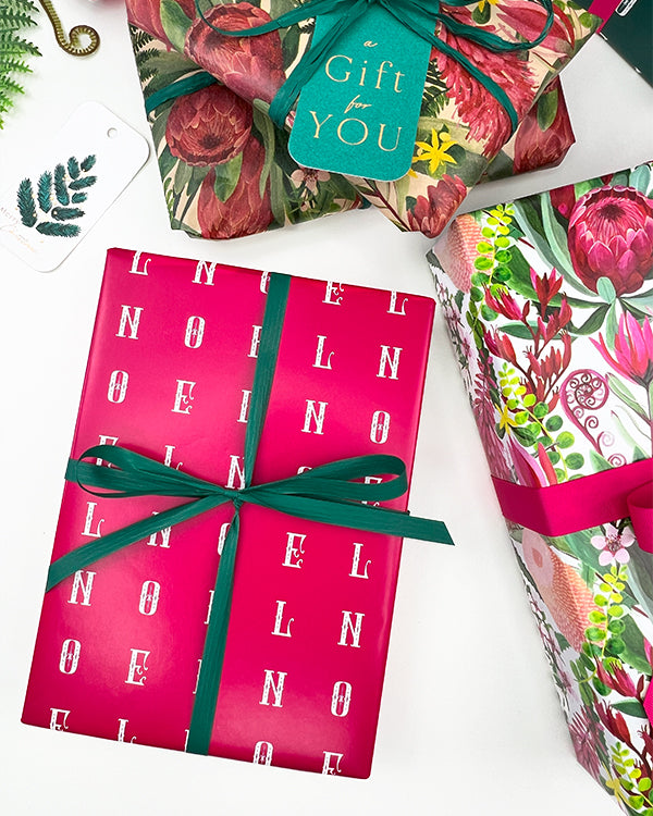 Noel Wrap Raspberry